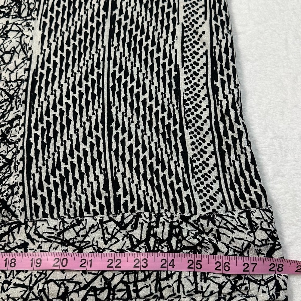 Soft Surroundings Raven Shift Black and White Dress  3/4 Sleeve Ikat Print Rayon - Picture 6 of 14